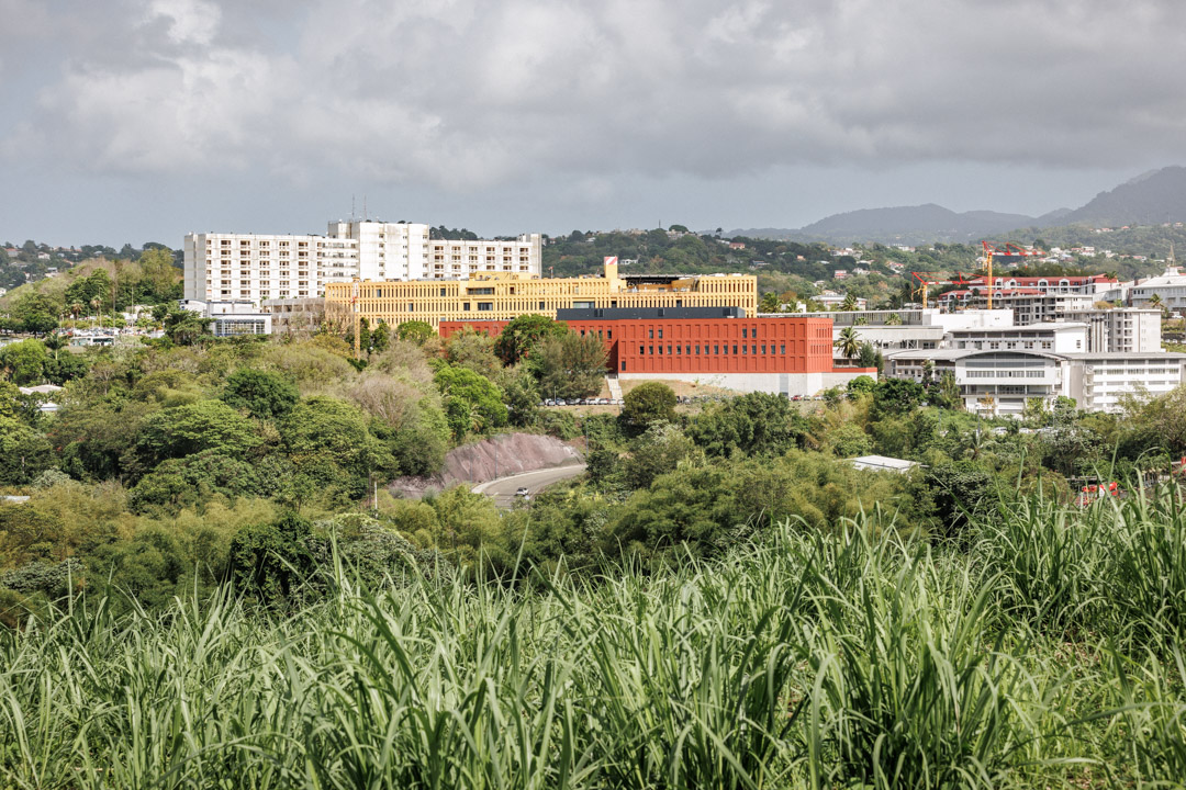 Brunet Saunier & associés, architecture, cyclotron, Martinique, Sogéa, health, hospital, Edeis, Hauss, Playtime, 11H45, University Hospital, Caribbean Nuclear Imaging Institute, ICIN